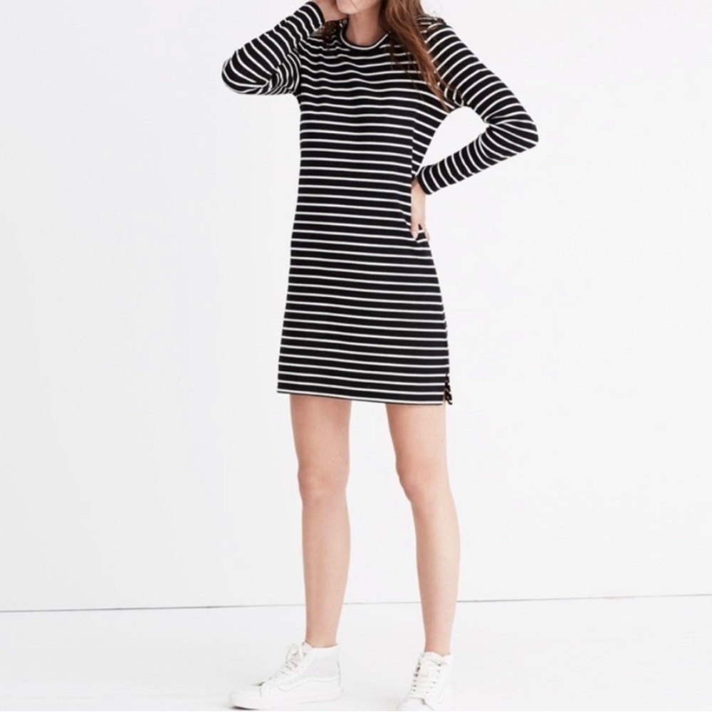 Madewell knit black & white striped long sleeve cotton dress size Medium